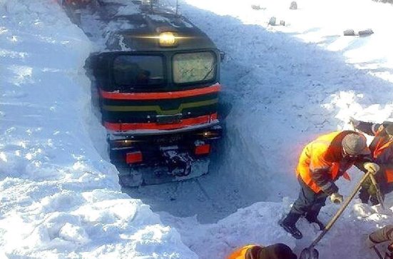 Рельсы, рельсы, шпалы, шпалы ...