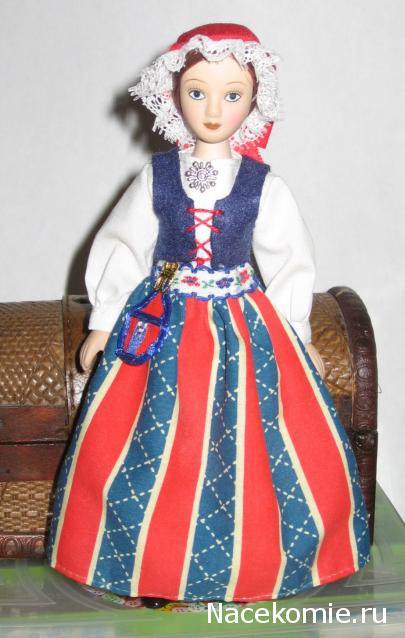 Куклы в народных костюмах №79 Кукла в финском женском костюме
