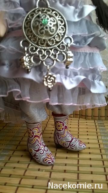 Куклы в народных костюмах №31 Кукла в татарском свадебном костюме