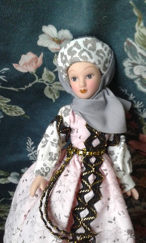 Куклы в народных костюмах №97 Кукла в праздничном костюме уральской казачки