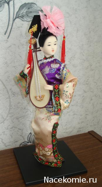 Куклы в этнических костюмах