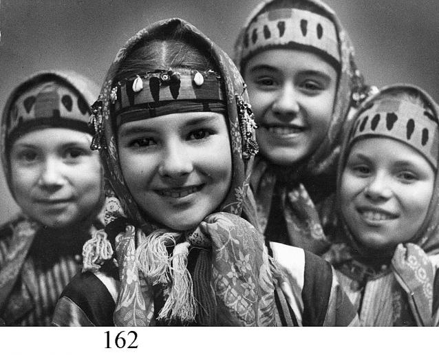 Куклы в народных костюмах №80 Кукла в праздничном костюме некрасовской казачки