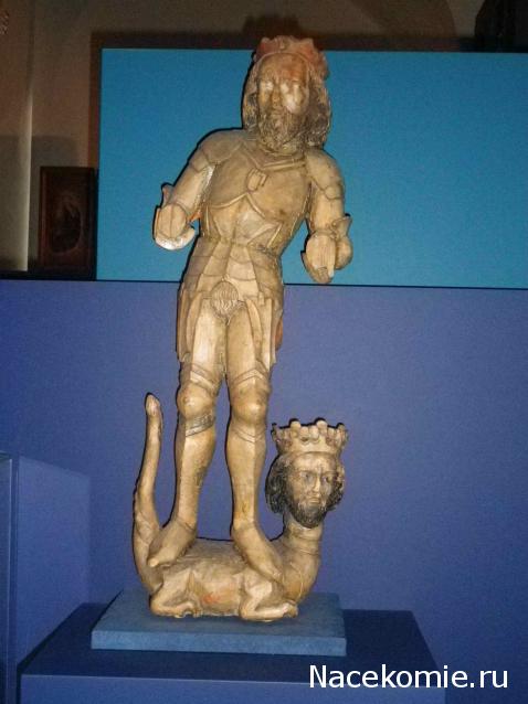 Куклы в народных костюмах №79 Кукла в финском женском костюме