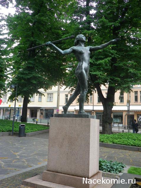 Куклы в народных костюмах №79 Кукла в финском женском костюме