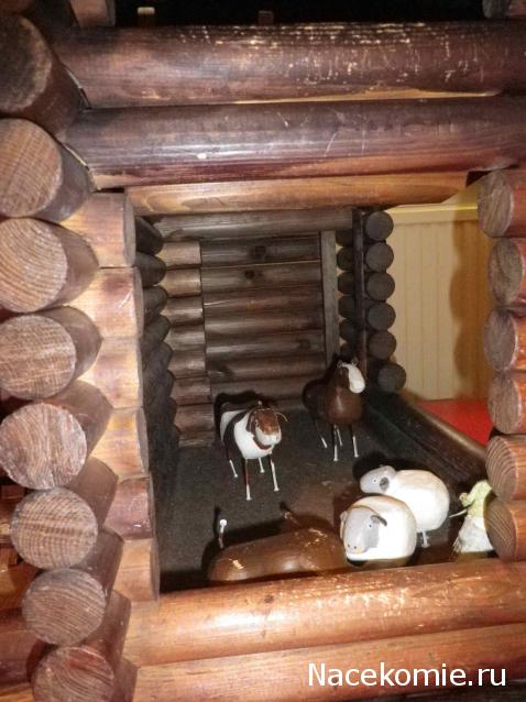 Куклы в народных костюмах №79 Кукла в финском женском костюме