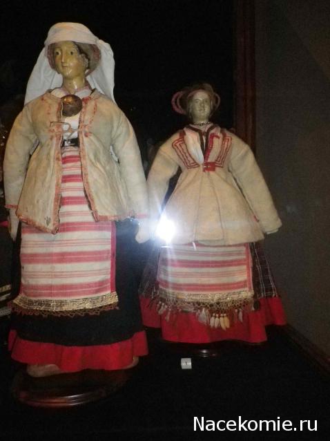 Куклы в народных костюмах №79 Кукла в финском женском костюме