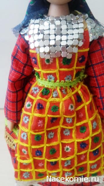 Куклы в народных костюмах №65 Кукла в удмуртском женском костюме