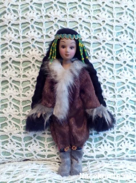Куклы в народных костюмах №51 Кукла в чукотском зимнем костюме