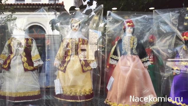 Куклы в этнических костюмах