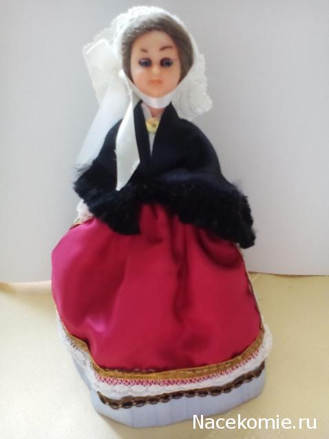 Куклы в этнических костюмах