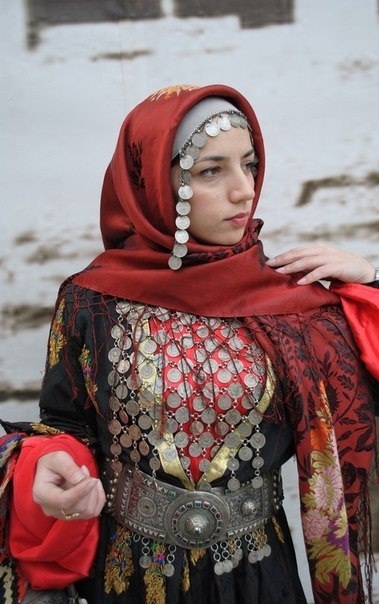 Куклы в народных костюмах №81 Кукла в лезгинском женском костюме