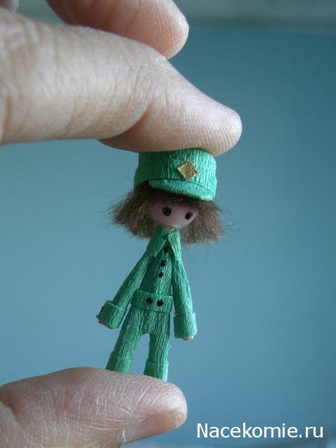 daffodil - Румбокс в бордовых тонах