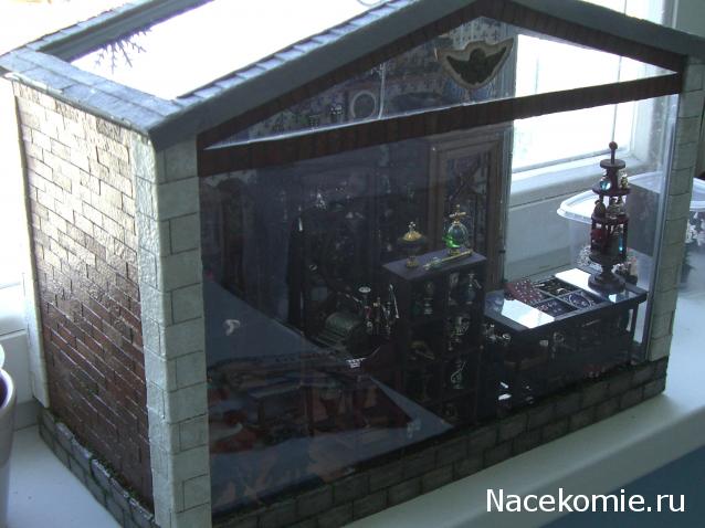 daffodil - Румбокс в бордовых тонах