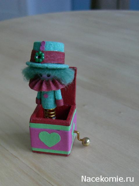 daffodil - Румбокс в бордовых тонах