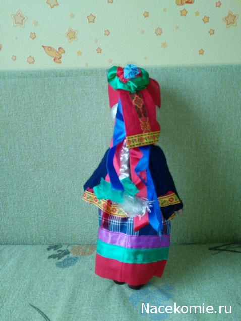 Куклы в этнических костюмах