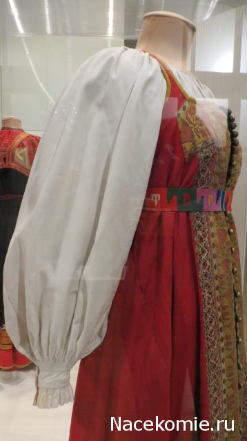 Куклы в народных костюмах №50 Кукла в праздничном костюме Тверской губернии