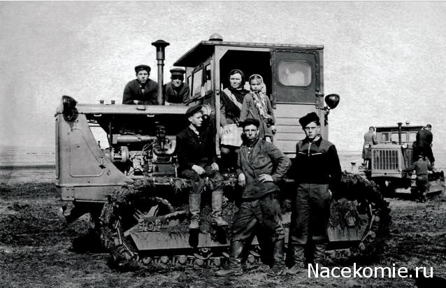 Фото наших коллекций тракторов