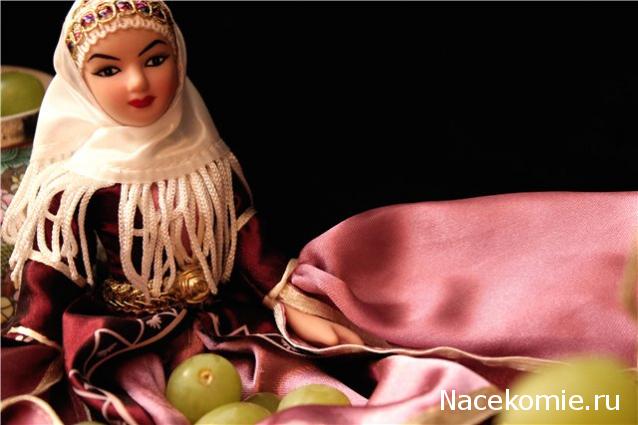 Куклы в народных костюмах №3 Кукла в карачаевском праздничном костюме
