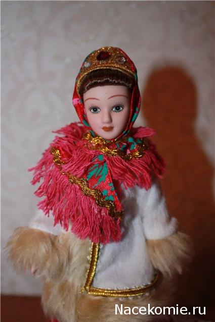 Куклы в народных костюмах №1 Кукла в зимнем костюме Московской губернии