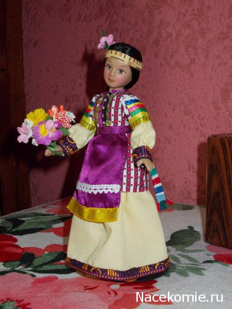Куклы в народных костюмах №80 Кукла в праздничном костюме некрасовской казачки