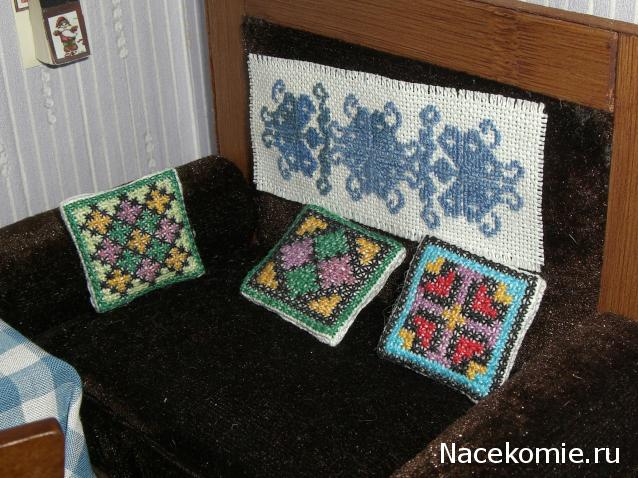 daffodil - Румбокс в бордовых тонах