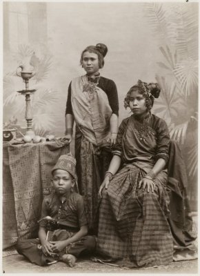 Strela. Банкноты и монеты - путешествие по свету!