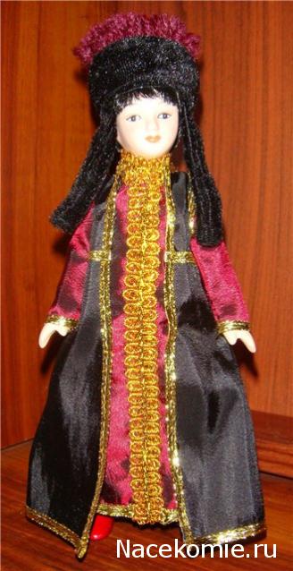 Куклы в народных костюмах №7 Кукла в калмыцком праздничном костюме