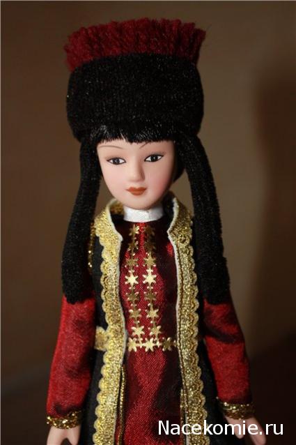 Куклы в народных костюмах №7 Кукла в калмыцком праздничном костюме