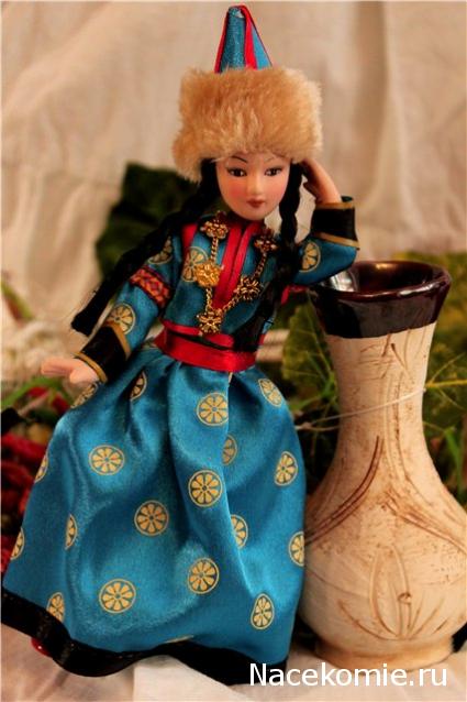 Куклы в народных костюмах №11 Кукла в бурятском женском костюме