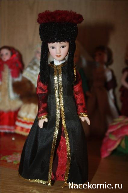 Куклы в народных костюмах №7 Кукла в калмыцком праздничном костюме