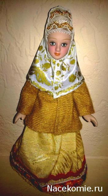 Куклы в народных костюмах №5 Кукла в зимнем костюме Архангельской губернии