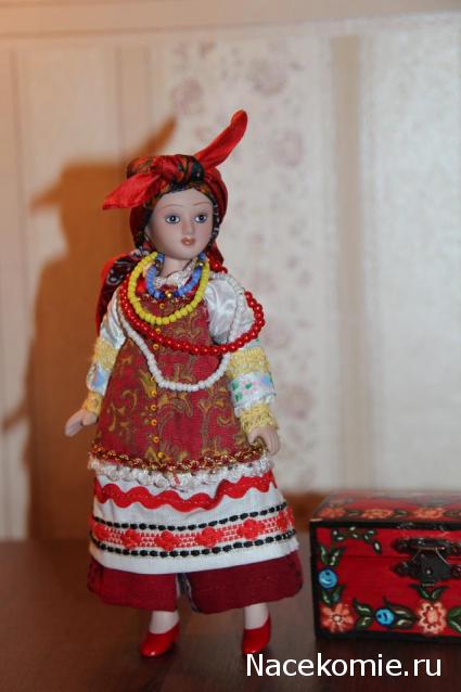 Куклы в народных костюмах №4 Кукла в летнем костюме Киевской губернии