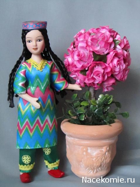 Куклы в народных костюмах №12 Кукла в узбекском летнем костюме