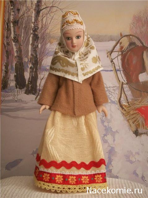 Куклы в народных костюмах №5 Кукла в зимнем костюме Архангельской губернии