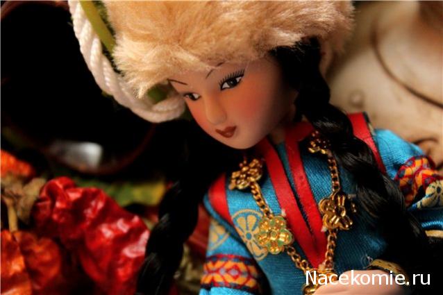 Куклы в народных костюмах №11 Кукла в бурятском женском костюме