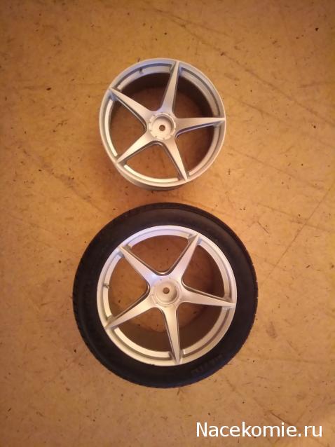 LaFerrari - График выхода и обсуждение