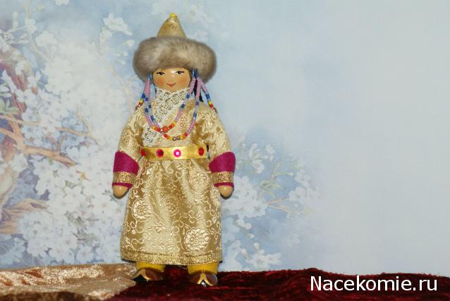 Куклы в этнических костюмах