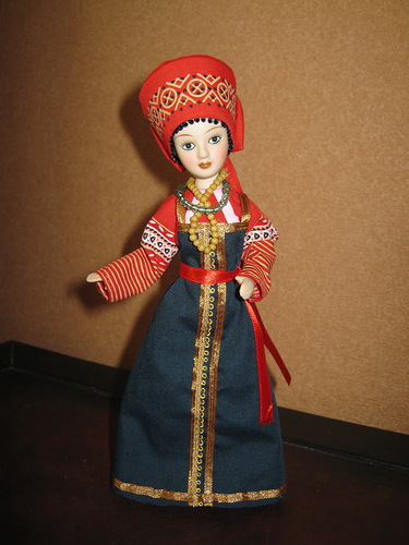 Куклы в народных костюмах №42 Кукла в праздничном костюме Владимирской губернии