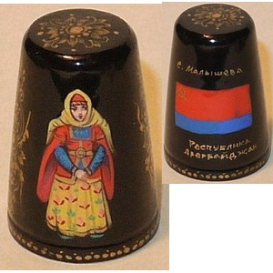 Куклы в народных костюмах №32 Кукла в азербайджанском праздничном костюме