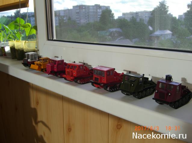 Фото наших коллекций тракторов