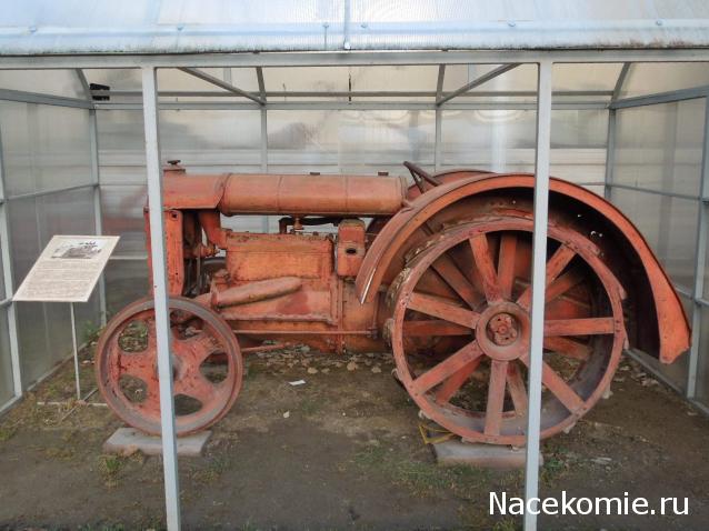 Тракторные музеи/выставки/памятники