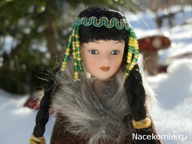 Куклы в народных костюмах №51 Кукла в чукотском зимнем костюме