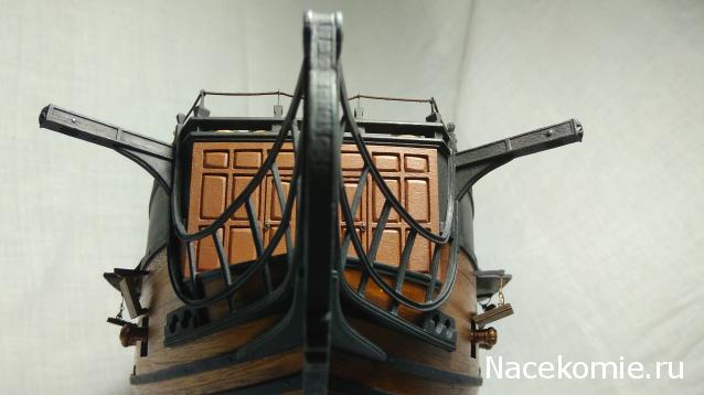 Собери Чёрную Жемчужину. Сборка: внешние элементы корпуса