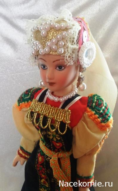 Куклы в народных костюмах №50 Кукла в праздничном костюме Тверской губернии