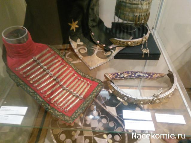 Куклы в народных костюмах №90 Кукла в кабардинском женском костюме