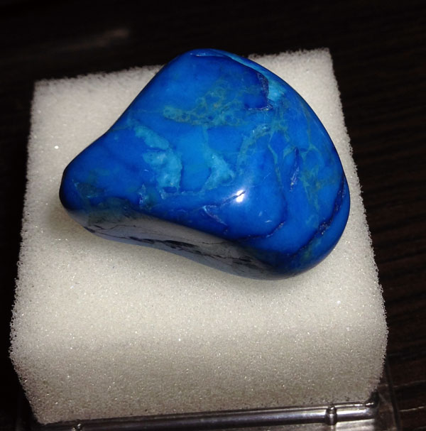 Минералы Подземные Богатства №14 - Говлит (Имитация Бирюзы)