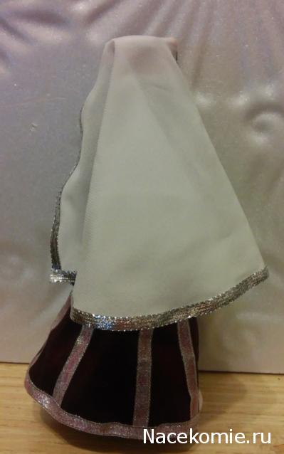 Куклы в народных костюмах №63 Кукла в праздничном костюме крымской татарки