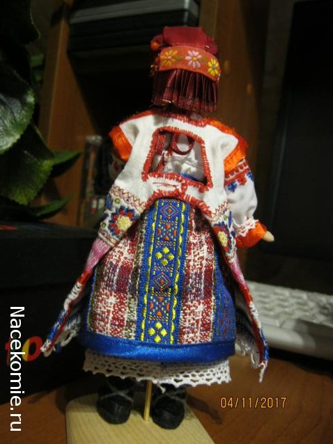 Куклы в народных костюмах №21 Кукла в праздничном костюме Калужской губернии