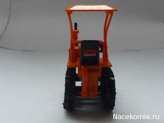 Тракторы №71 - ДТ-20В гусеничный