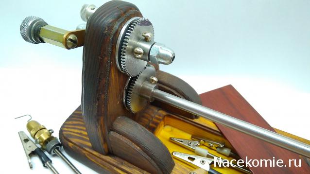 Собери Чёрную Жемчужину. Сборка: внешние элементы корпуса